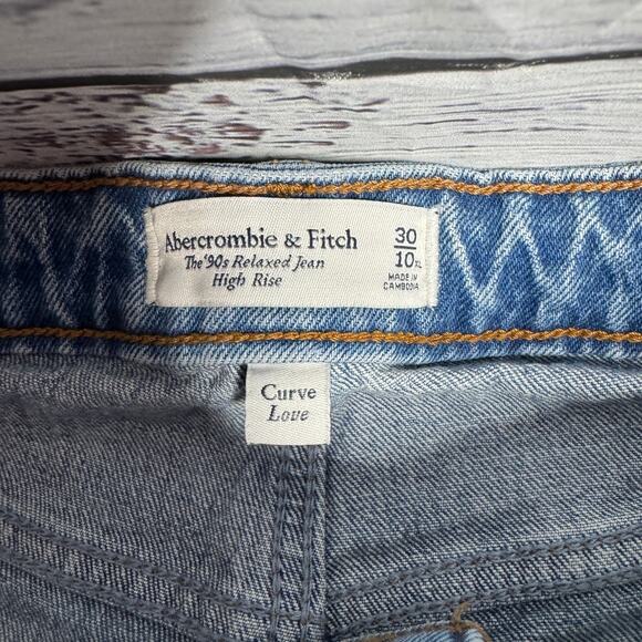 Abercrombie & Fitch Curve Love High Rise 90s Relaxed Jean 10XL - Picture 3 of 6